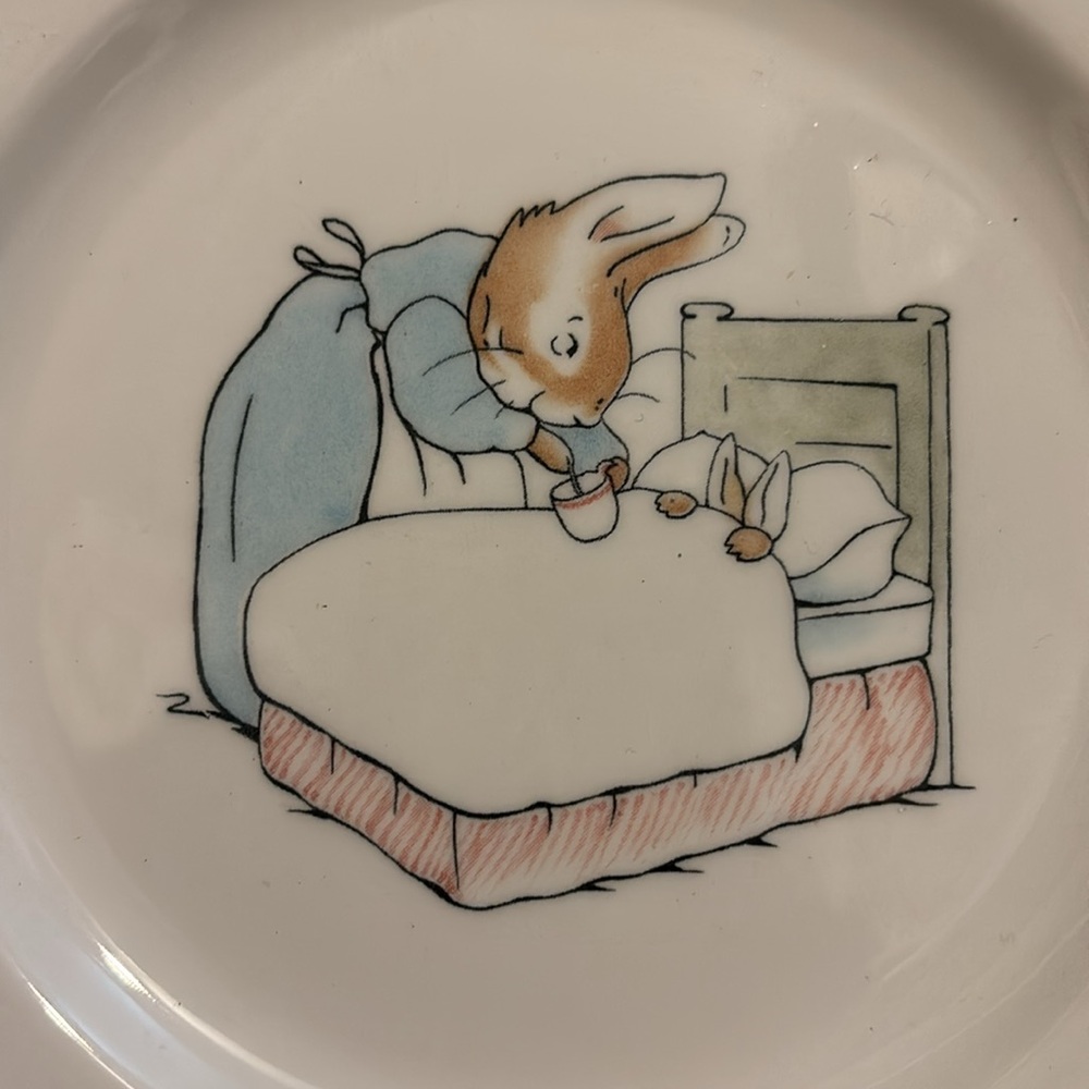 Peter Rabbit Wedgewood Plate 1993 - Picture 4 of 6